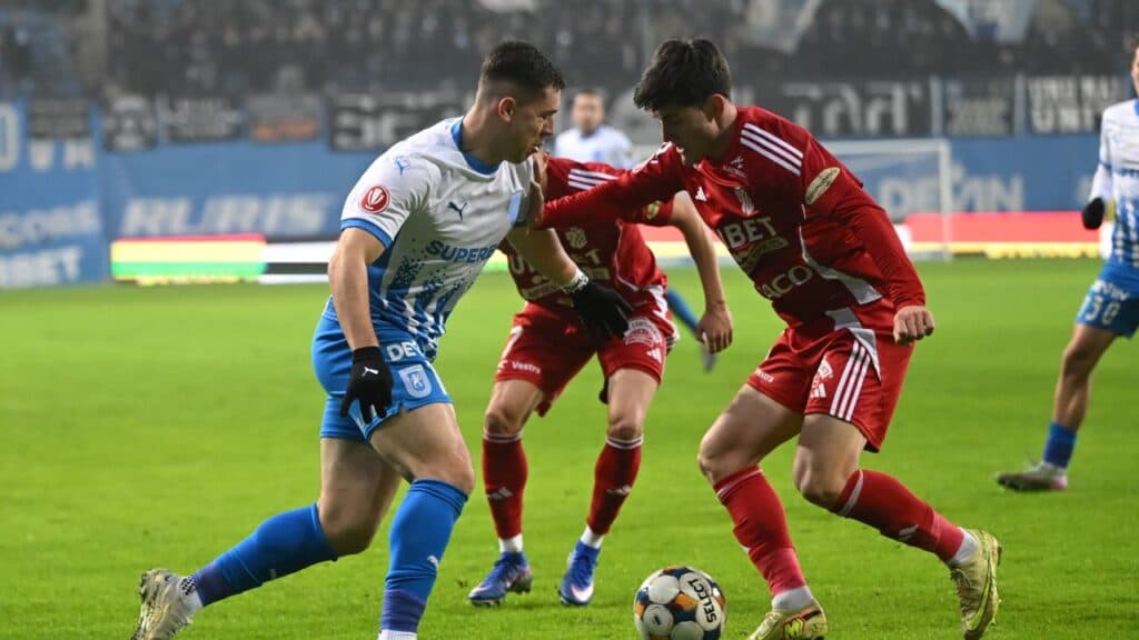 Universitatea Craiova învinge FC Botoșani cu 2-0 și preia conducerea în Superligă