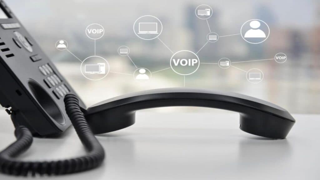 Tânăr din Galați, capturat de o schemă ingenioasă: 67.000 de lei furați printr-un simplu apel telefonic la un aparat SelfPay din Bistrița