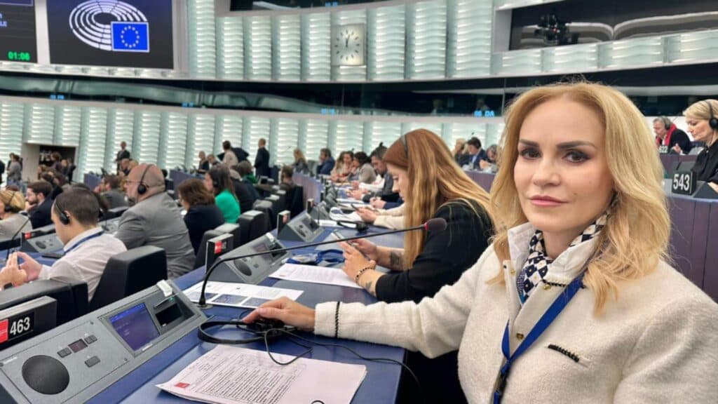 Gabriela Firea, provocare pentru USR: „Ei pot minți, dar noi putem să arătăm adevărul și să apărăm interesele românilor.”