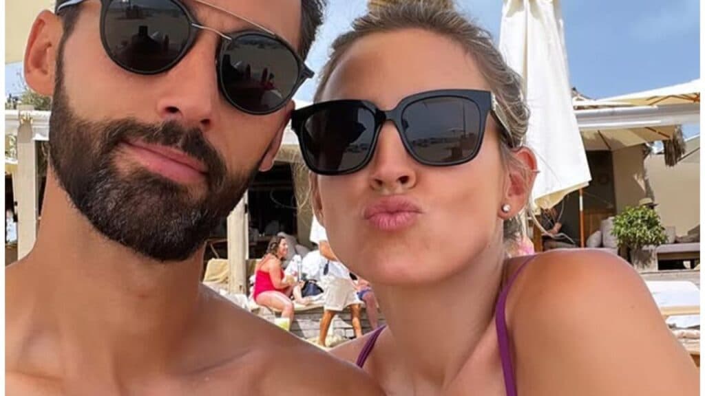 Descoperă povestea lui Carlota Ruiz, partenera antrenorului de la Real Madrid: o dragoste din adolescență și o familie cu patru copii