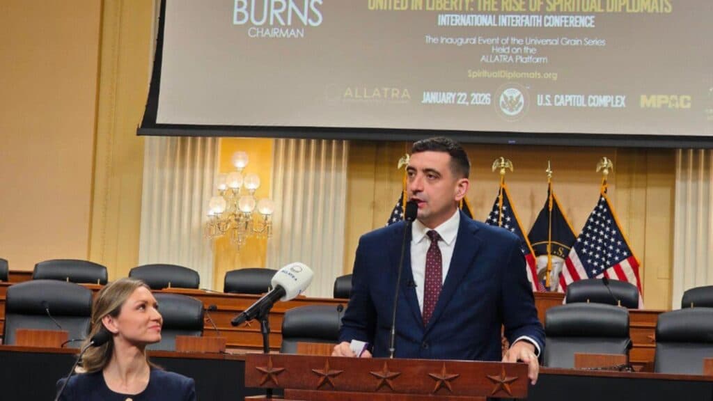 George Simion, la Capitol Hill: „Alegerile din România, anulate! Democrația călcată în picioare de cei fără credință și fără Dumnezeu.”