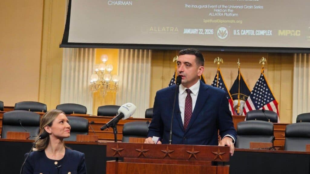 George Simion îndeamnă cu putere pe Facebook: „Românii, haideți să ne mobilizăm!”