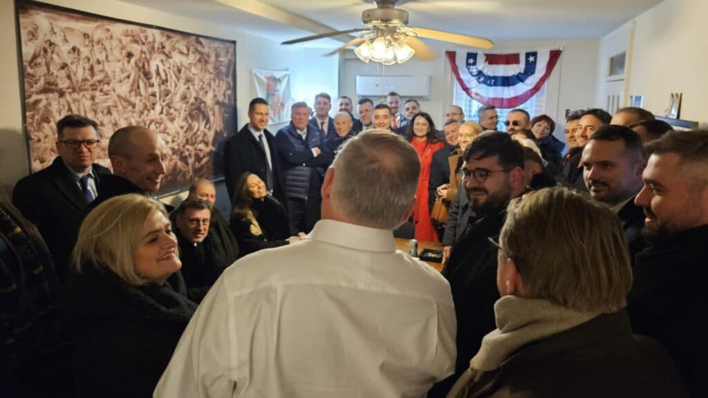 George Simion și 47 de colegi din AUR, discuții la Washington cu Brian Brown, liderul Organizației Mondiale a Familiei