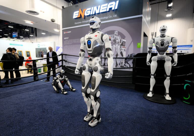 Am întâlnit o mulțime de roboți ciudați la CES – iată-i pe cei mai remarcabili