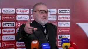 Încă o despărțire de la FCSB: Integralist în meciul cu Dinamo Zagreb, dar Becali consideră că nu se potrivește echipei