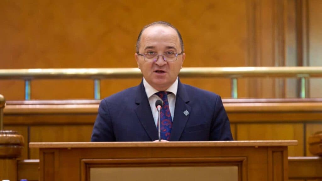 Șocantul incident trăit de un deputat AUR la granița ucraineană: Petru-Gabriel Negrea, umilit și dezbrăcat la -13 grade, după ce a ajutat sute de refugiați pe cheltuiala sa
