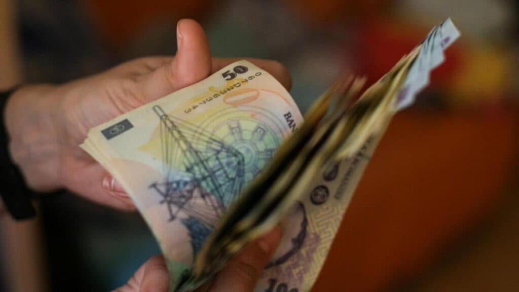 Județul suspendă temporar colectarea impozitelor locale, în urma unor noi date despre continuarea stimulentelor fiscale pentru comunitățile defavorizate