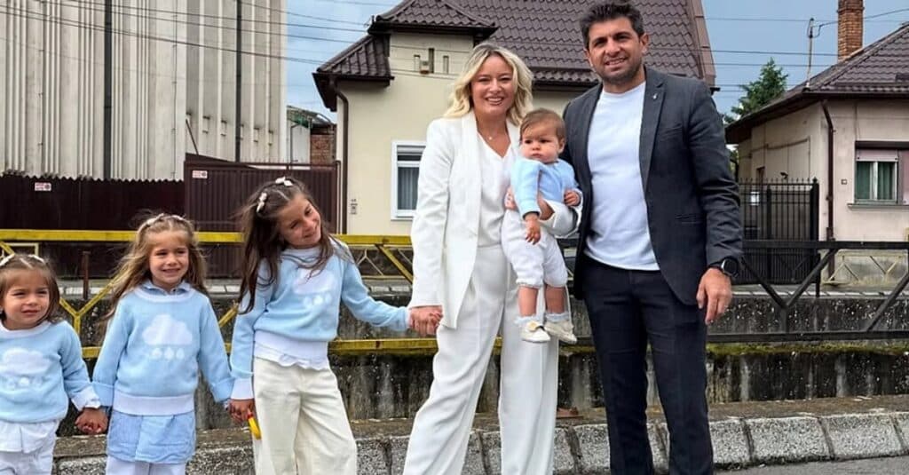 Laura Cosoi va deveni mamă pentru a cincea oară: „Îți mulțumim, Doamne, pentru această binecuvântare.”