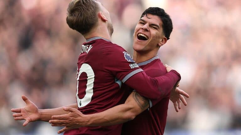 West Ham triumfă în fața lui Sunderland cu 3-1: O victorie esențială în bătălia pentru salvarea de la retrogradare