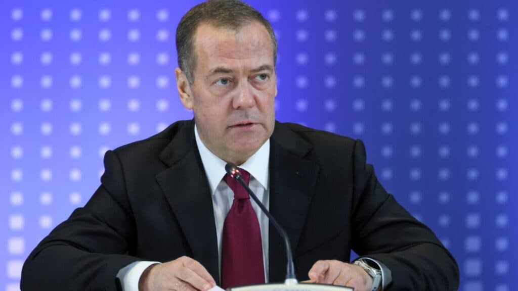 Medvedev creează thrillere politice: Cancelarul Merz, protagonistul unei răpiri neprevăzute
