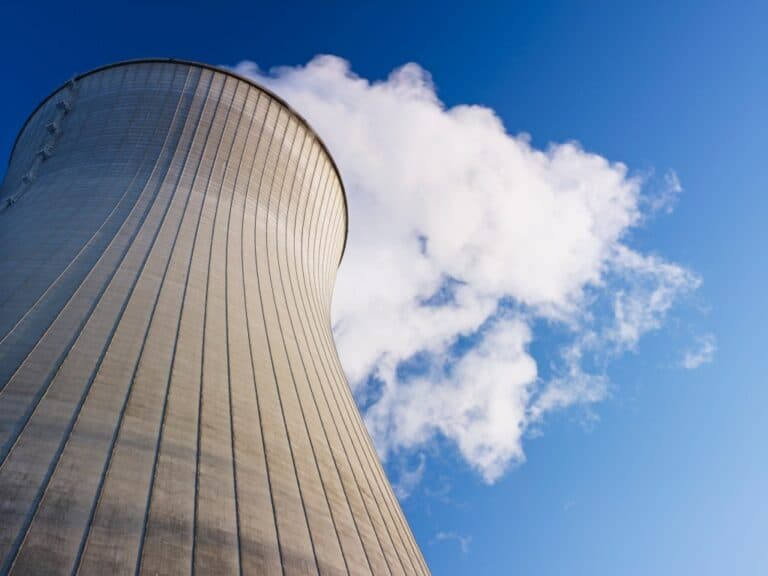 Meta încheie parteneriate cu trei companii nucleare pentru peste 6 GW de energie