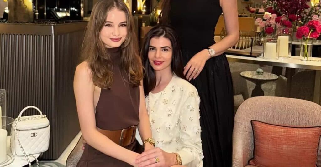 Monica Gabor sărbătorește 38 de ani. Ce urare plină de emoție i-a adresat Irina, fiica sa?