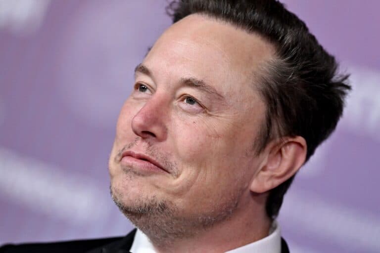 Musk revendică până la 134 miliarde de dolari în procesul cu OpenAI, în ciuda unei averi de 700 de miliarde de dolari