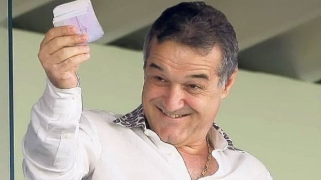 Știre de ultimă oră: Gigi Becali dezvăluie detalii despre noul transfer al FCSB-ului: „Îi trimit contractul astăzi.”