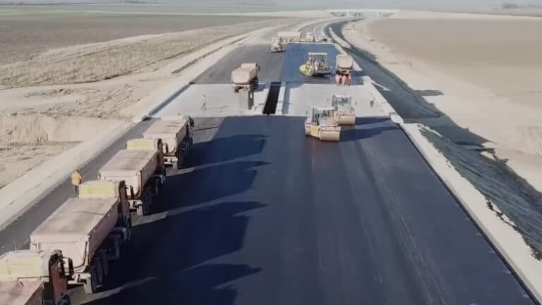 Opt propuneri au fost prezentate pentru realizarea ultimei porțiuni a Autostrăzii Unirii A8, care se va extinde în Republica Moldova