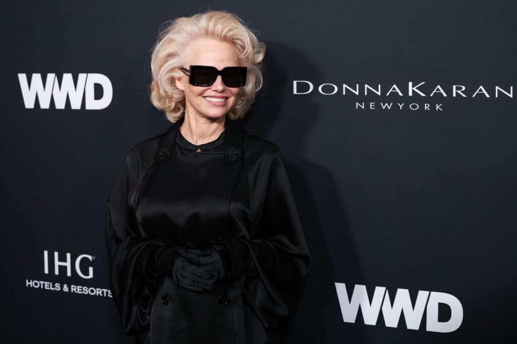 Pamela Anderson își exprimă regretul pentru distanța dintre ea și Tommy Lee: „Aș fi dorit să ne menținem mai aproape.”