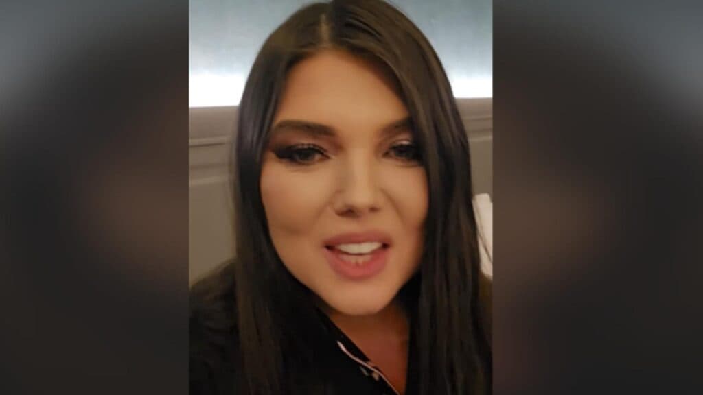Paula Seling, moment stânjenitor: Artista își cere iertare după ce a început să vorbească în rusă