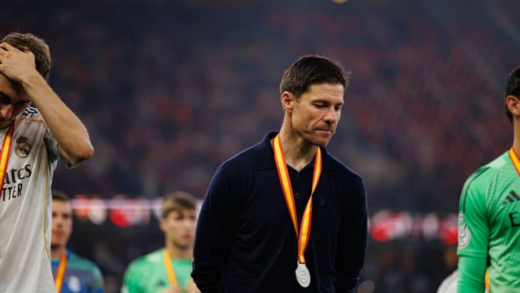 Presa spaniolă dezvăluie detalii surprinzătoare despre plecarea lui Xabi Alonso de la Real Madrid: “A accelerat procesul.”