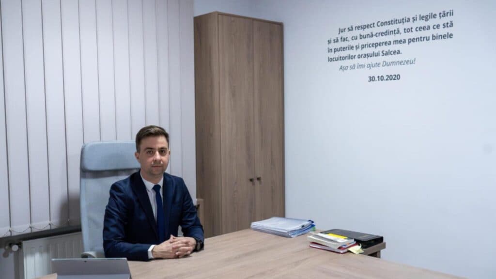 Primar amenințat cu suspendarea din cauza deciziilor lui Ilie Bolojan