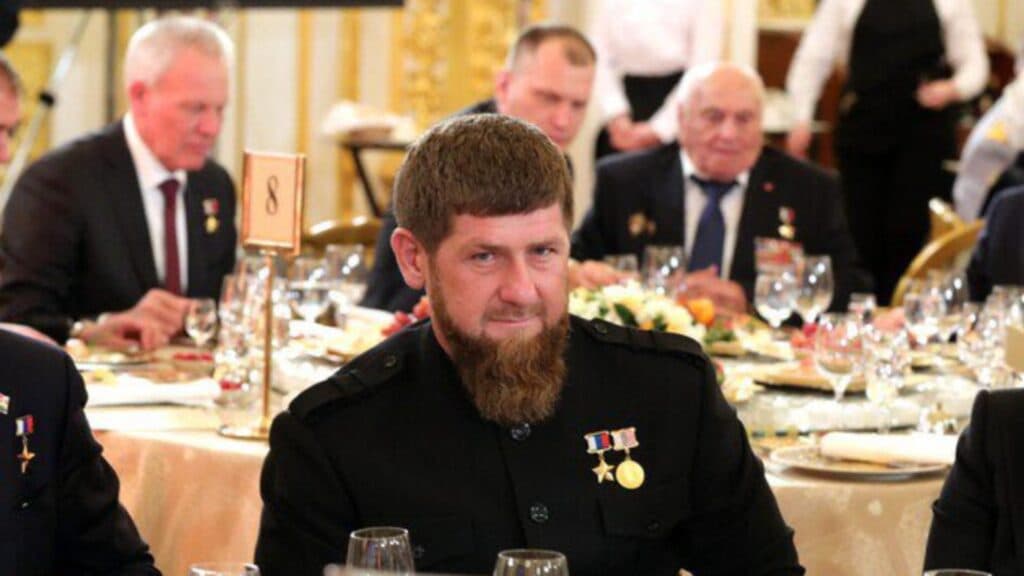 Ramzan Kadîrov, în pragul sfârșitului? Fiul său de 20 de ani, numit vicepremier al Ceceniei
