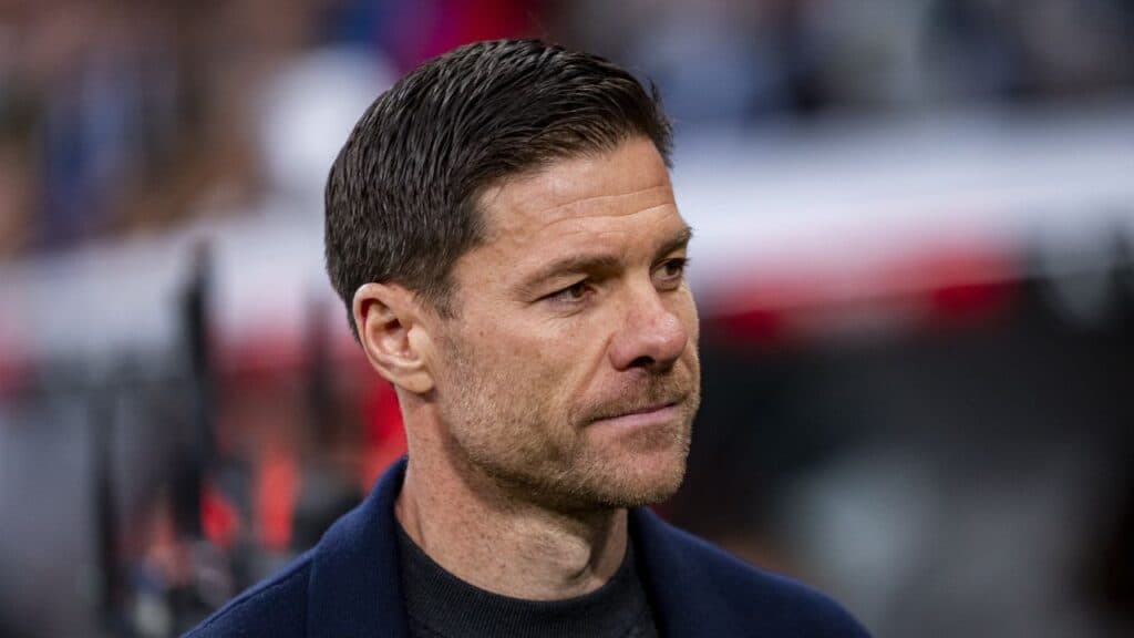 Tăcerea vorbește: cei 7 fotbaliști ai Realului rămân impasibili la plecarea lui Xabi Alonso