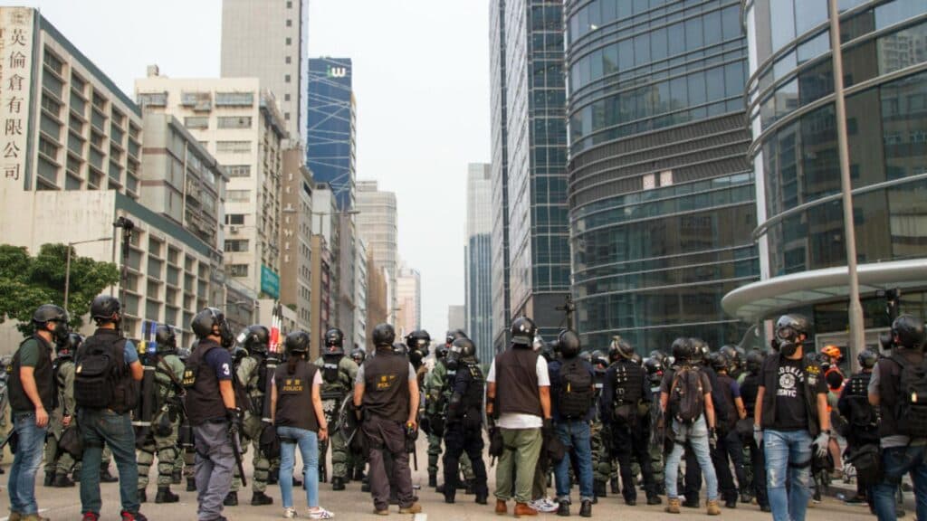 Guatemala în alertă maximă: Opt ofițeri de poliție și-au pierdut viața în confruntări cu bandele