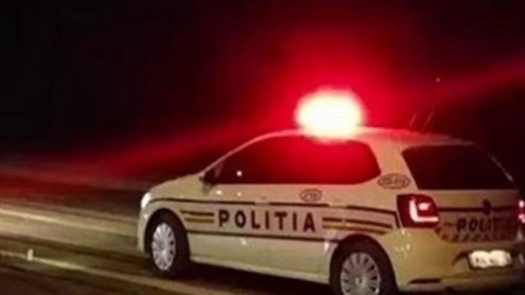 Atac sângeros în Brăila: un bărbat reținut după ce și-a înjunghiat vecinul