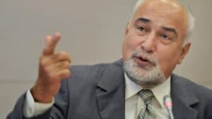 Un fost șef al finanțelor îl critică dur pe Bolojan: „Niciodată din 1990 nu am întâmpinat un buget atât de întârziat.”