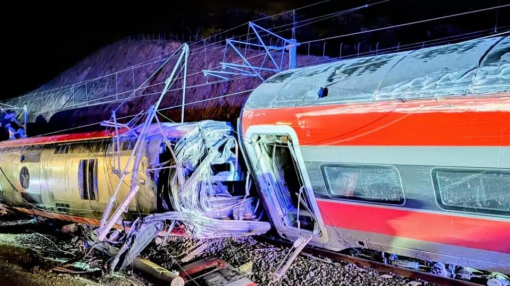 Un român a trăit clipe de coșmar în trenul morții din Spania, iar familia a urmărit cum se desfășura totul în timp real: „Au fost ore de anxietate până când au aflat vestea bună că a scăpat cu viață.”
