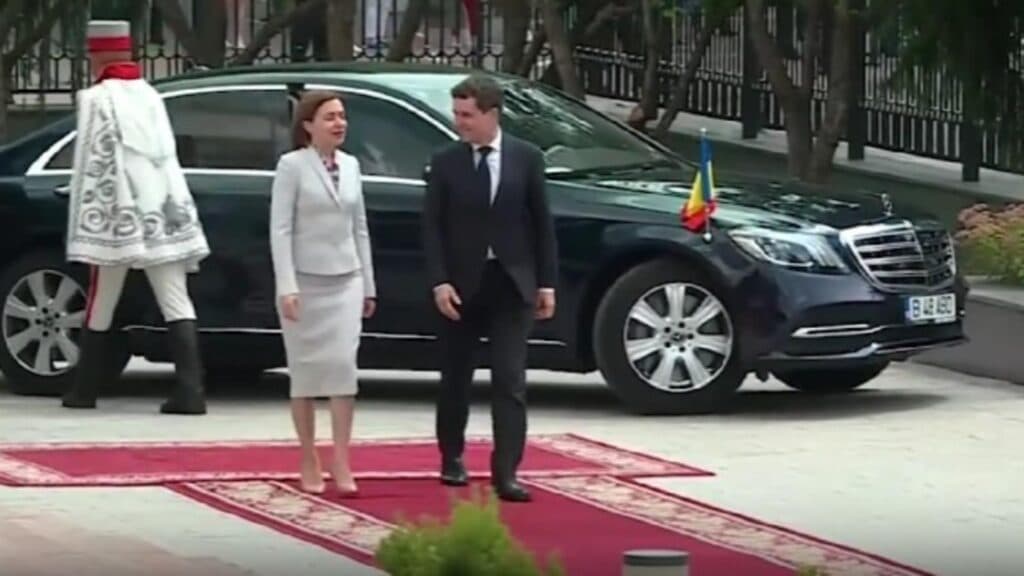Unirea Moldovei cu România: o provocare complexă, cu doar 30% dintre moldoveni de partea acestei idei, în timp ce românii manifestă o atitudine mai deschisă