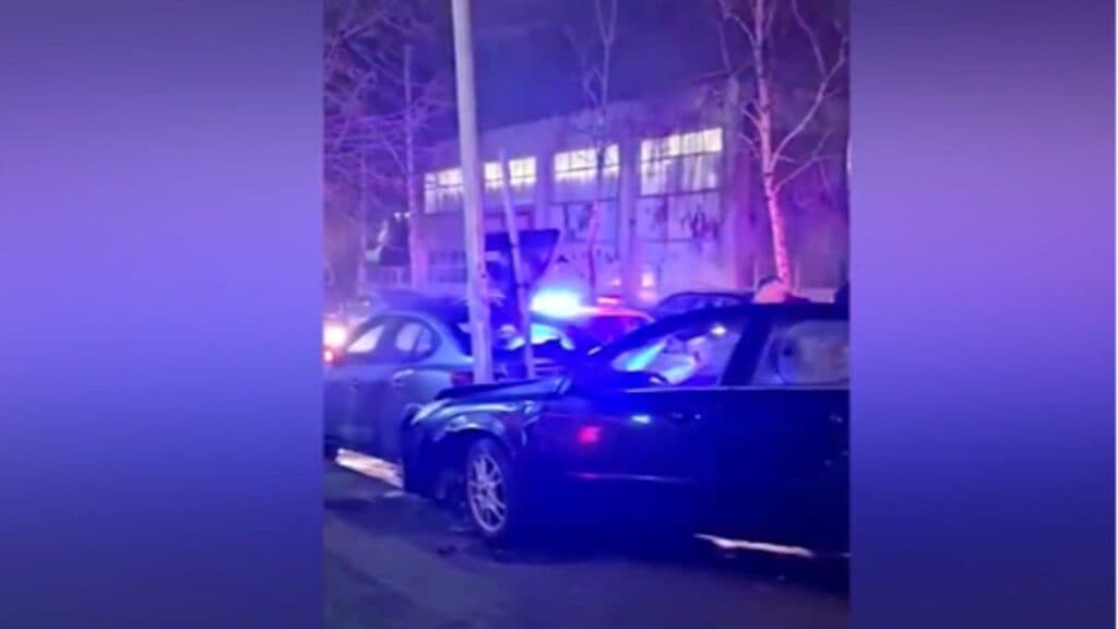 Poveste de groază la Bacău: Urmărire spectaculoasă și accident grav cu un șofer beat pe fugă