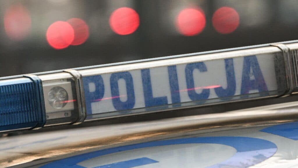 Mare operațiune în Polonia: 37 de suspecți ai unei rețele extremiste, capturați de autorități