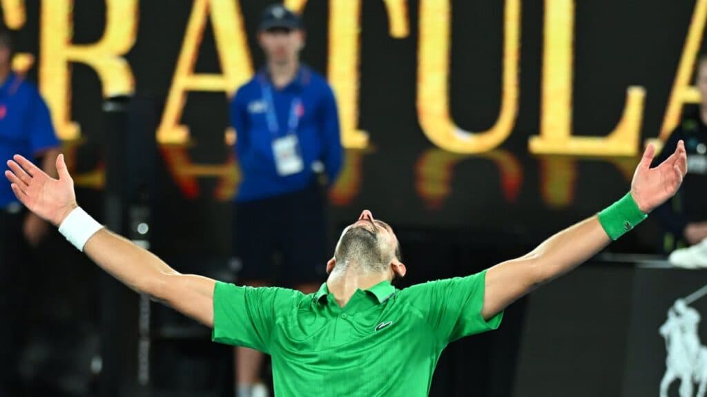 Emoții intense pentru Djokovic după calificarea în finala Australian Open. Gluma sa despre Sinner și comentariile despre Alcaraz