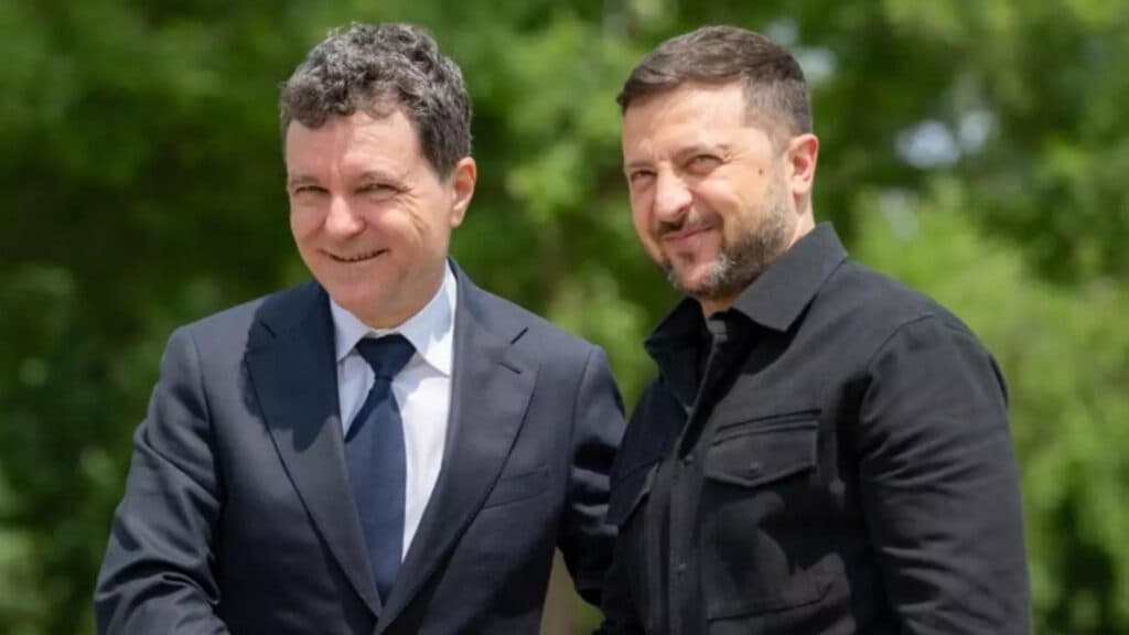 Zelenski caută soluții energetice din România și dezvăluie întâlnirea cu Nicușor Dan, pe fondul creșterii facturilor pentru români