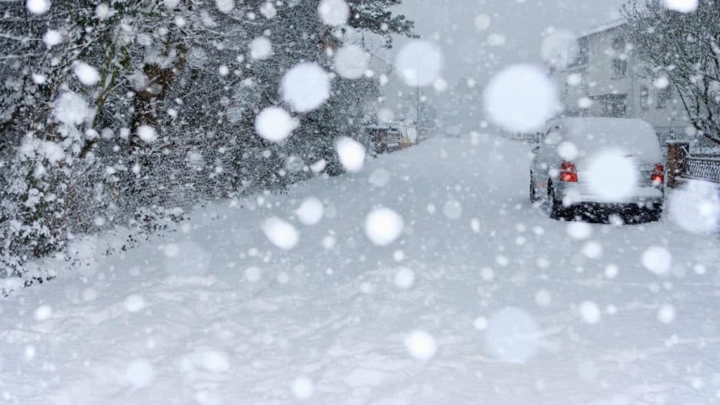 Atenție, condiții meteorologice severe până miercuri: ninsoare și temperaturi care pot atinge -14°C. HARTA regiunilor afectate