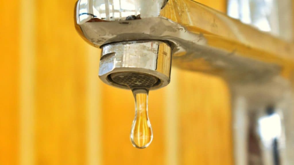 Atenție sanitară în Argeș: apă contaminată cu o bacterie nocivă. Mesaj RO-Alert emis, zeci de mii de cetățeni în pericol