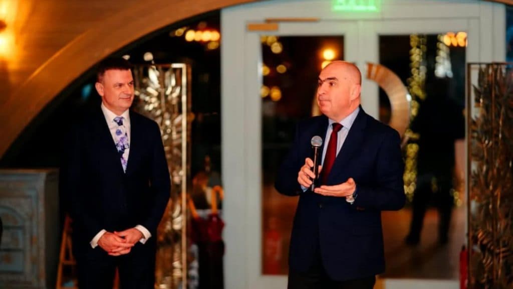 Anca Alexandrescu face mărturisiri șocante despre bărbatul sărbătorit de Ilie Bolojan: „L-am expulzat din studio!”