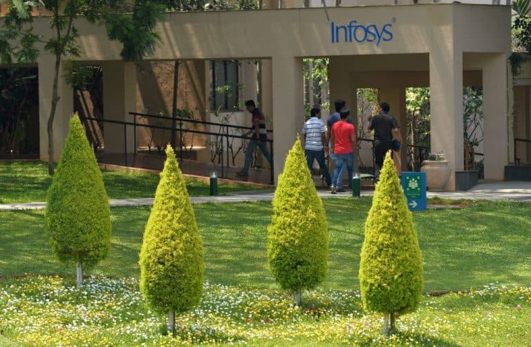 Într-o lume afectată de turbulențele piețelor IT, Infosys colaborează cu Anthropic pentru a crea agenți AI de nivel enterprise