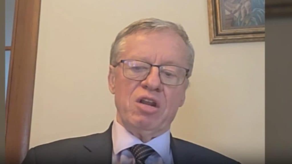 Bolojan reduce salariile cadrelor didactice. Greva se conturează – Anton Hadăr: „Nu există fonduri pentru a echilibra bugetul!”