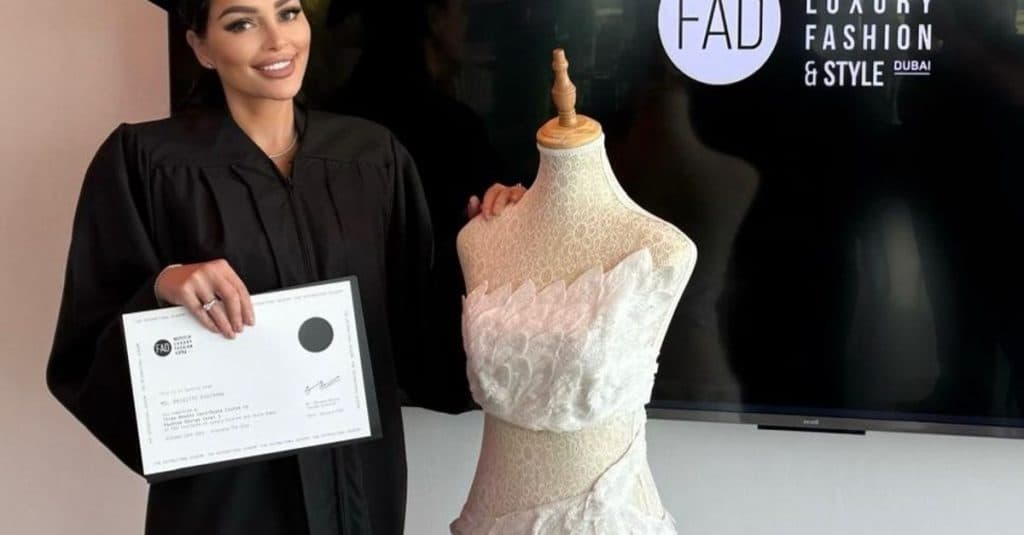 Brigitte Pastramă cucerește marile podiumuri! Investiție de zeci de mii de euro, rochii de peste 10 kilograme și primii pași la Milano Fashion Week