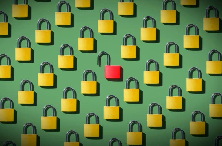 Un defect pe site-ul de înscriere a studenților a compromis datele personale ale copiilor