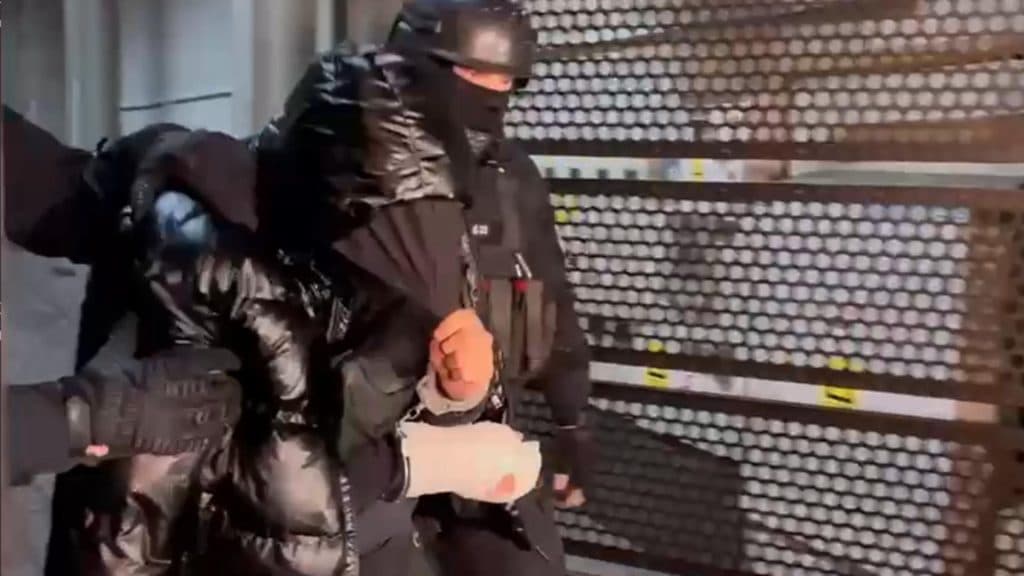 Descoperă identitatea românului acuzat că a creat un sat românesc în America. Tânărul a fost interogat de autorități