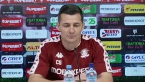 Costel Gâlcă, în centrul atenției! Descoperă motivele deciziilor neașteptate în meciul Rapid – Petrolul 1-1