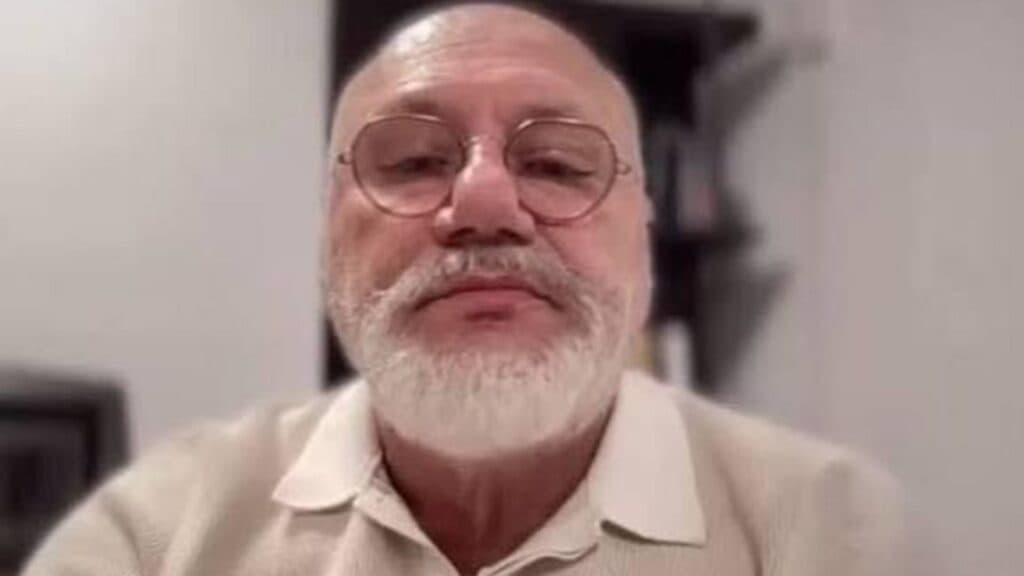 Cristian Andrei revine pe rețelele sociale după audierile în care a fost escortat, iar comentariile sale despre femei au generat un val de reacții