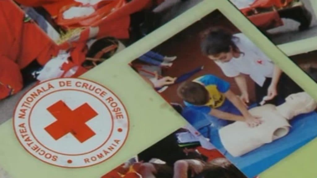 Crucea Roșie Română trage un semnal de alarmă: escrocii promit câștiguri în schimbul „contribuțiilor”