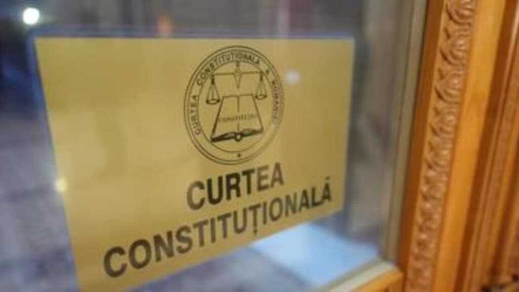 Curtea Constituțională a declarat inadmisibilă din nou contestația lui Nicușor Dan privind legea Vexler