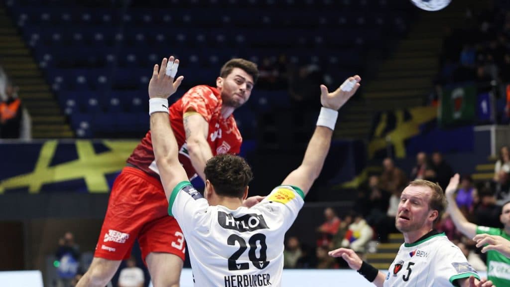 Dinamo suferă o înfrângere în fața lui Fuchs Berlin în competiția supremă a cluburilor europene