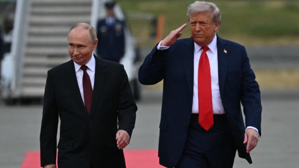Donald Trump solicită un nou acord nuclear cu Vladimir Putin, susținând că actualul tratat New START a fost prost negociat și grav încălcat