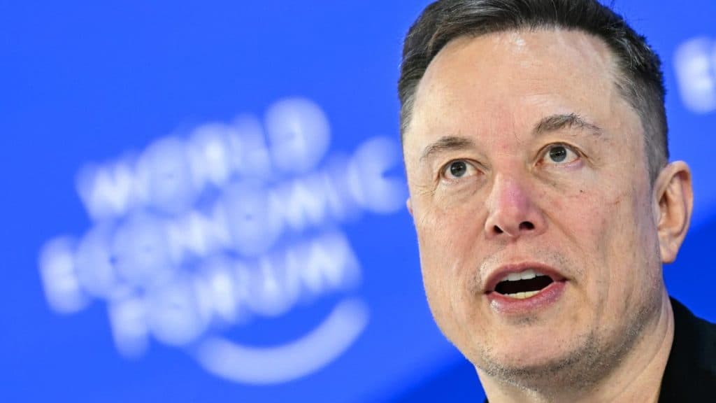 Elon Musk își reajustează viziunea: abandonarea planurilor pentru Marte în favoarea colonizării Lunii