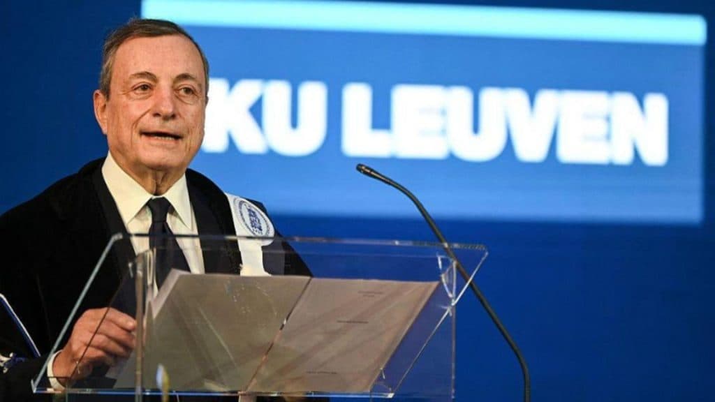Europa rămâne în urmă în competiția internațională. Îndemnul lui Mario Draghi